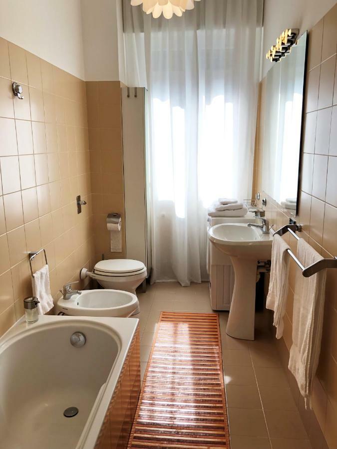 Gg Mentana Rooms Como Bagian luar foto